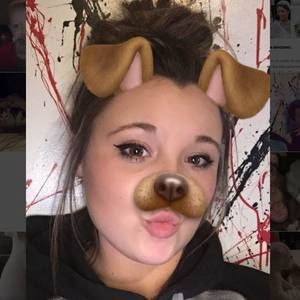 Meet your Posher, Kenzie